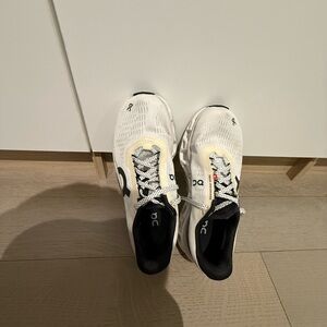 On Running cloudmonster